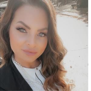 Meet your Posher, Stacey